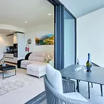 Skyline Seaview One-bedroom Haven 公寓 *