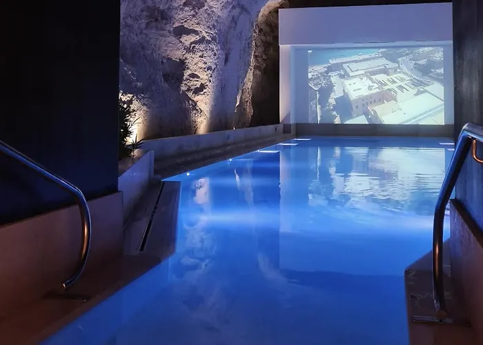 Skyline Seaview One-bedroom Haven *